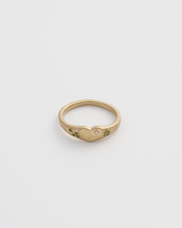 Four Leaf Clover & Pearl Signet Ring