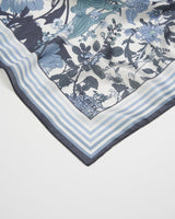 Deco Blooms Quadratischer Schal Blau